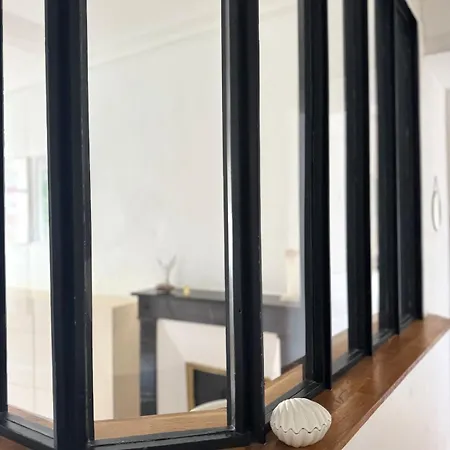 De Charme - Hyper Centre Avec Parking Prive شقة