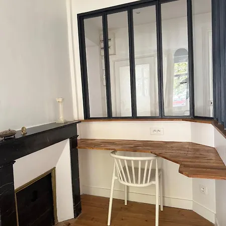 De Charme - Hyper Centre Avec Parking Prive شقة